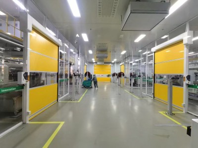 Application of PVC fast roller shutter door in greenhouse in Mexico