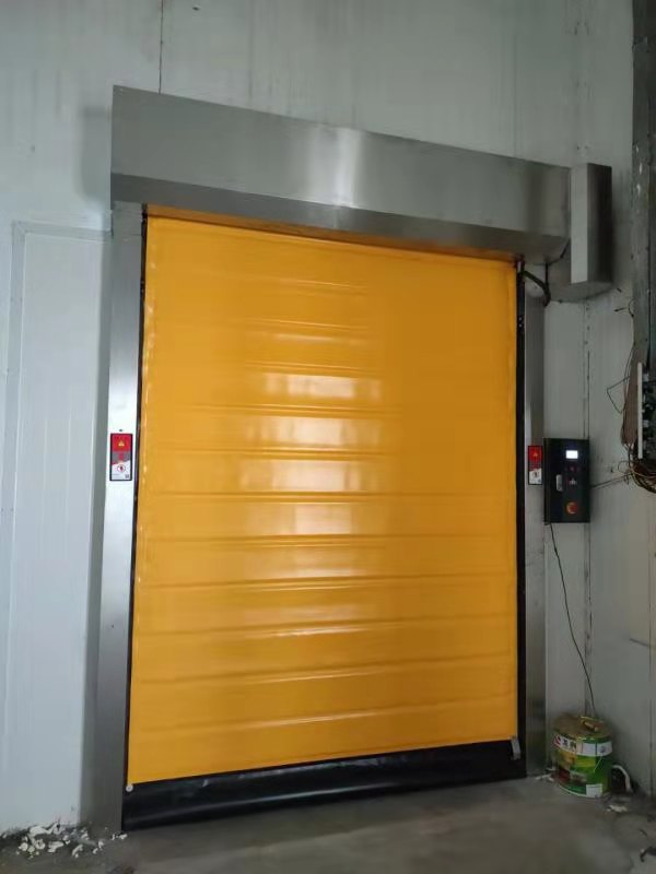 Cold storage insulation high speed door