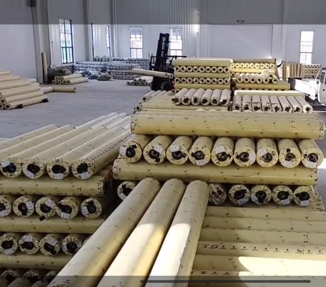 PVC door curtain industrial base fabric1.jpg PVC door curtain industrial base fabric1.jpg