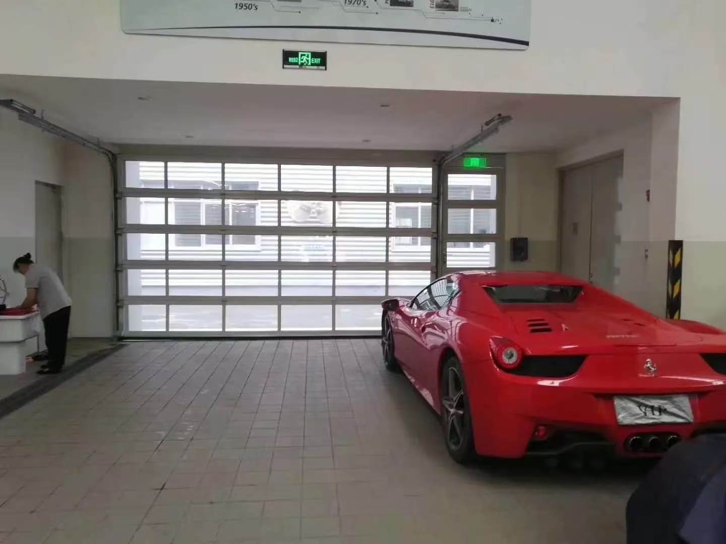 glass garage door.jpg glass garage door.jpg